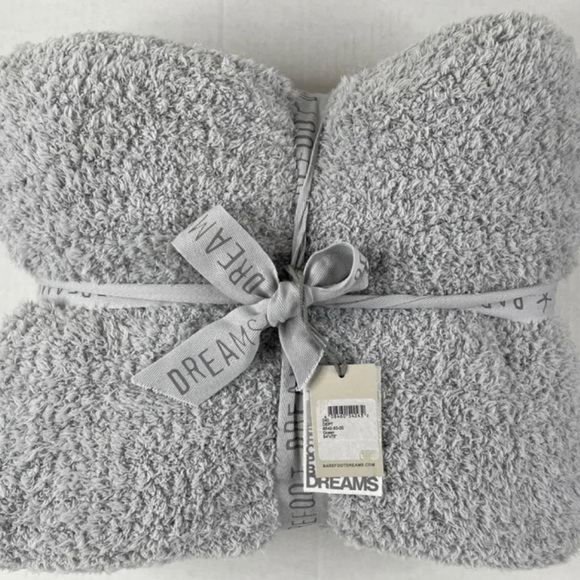 BAREFOOT DREAMS COZYCHIC THROW BLANKET OCEAN/BLUE - Picture 1 of 5